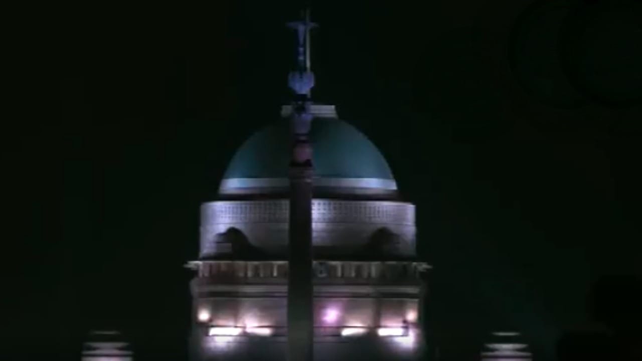 Iconic buildings were seen in India on the occasion of Earth Hour Day
