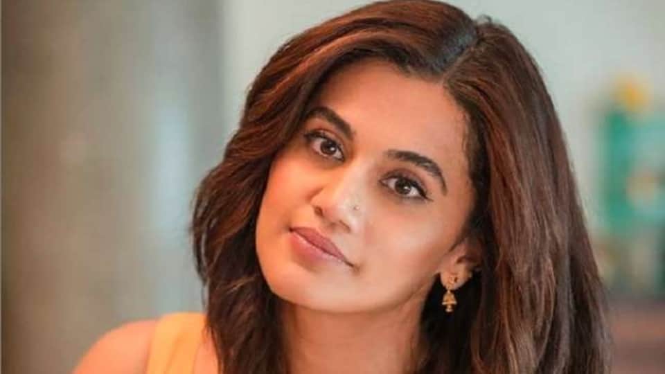 Taapsee Pannu get angry at paparazzi trolled and reacts when asked about comedian Raju Srivastav death