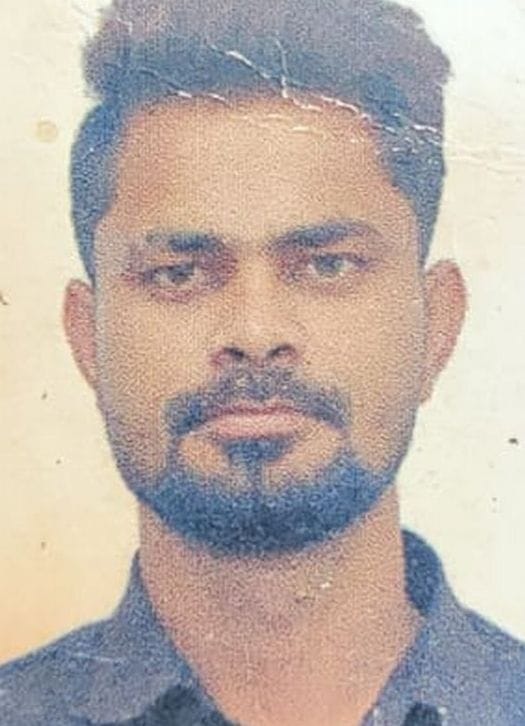 Deadbody of man founf in front of girl friend's house