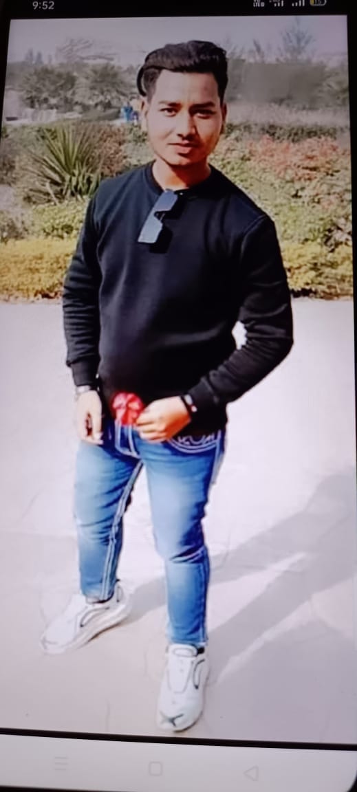 Electric wire fell on B.Pharma student, neck severed