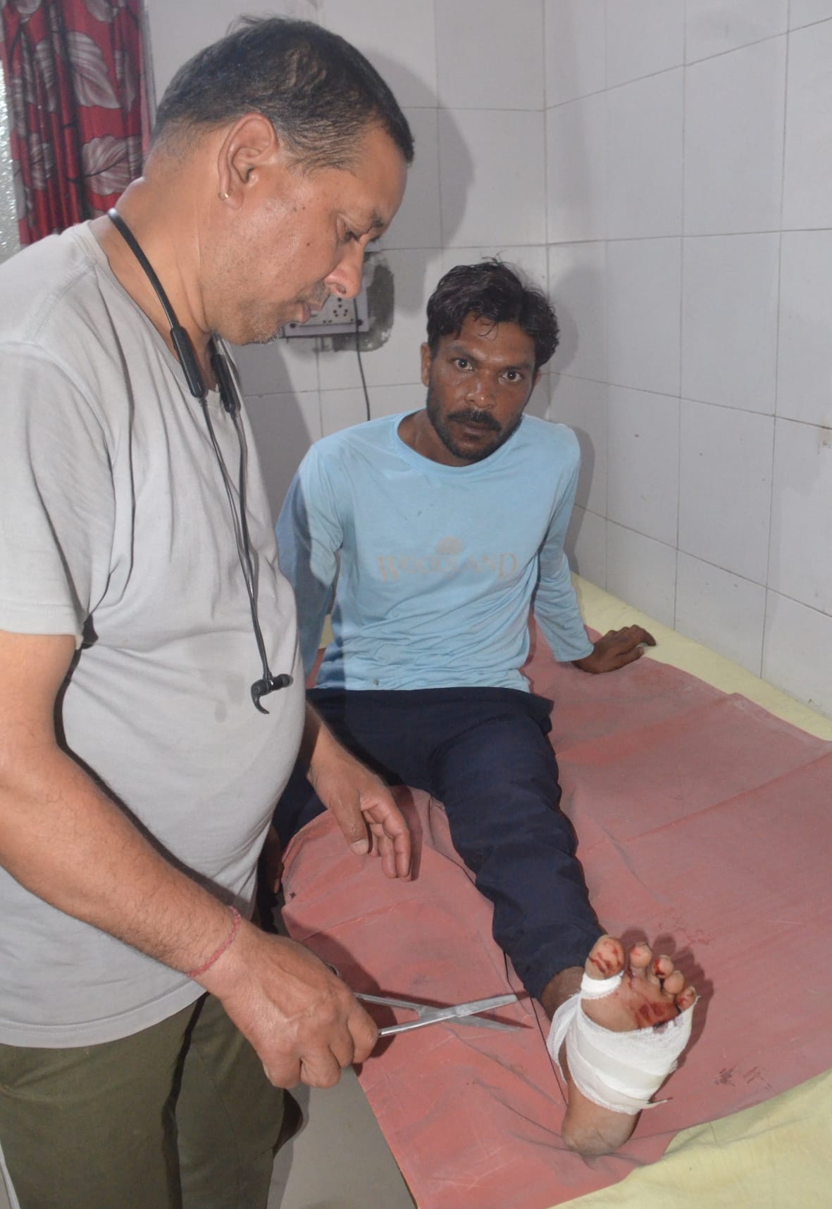 Attempt to mount a car on the kiln owner, attack on the driver