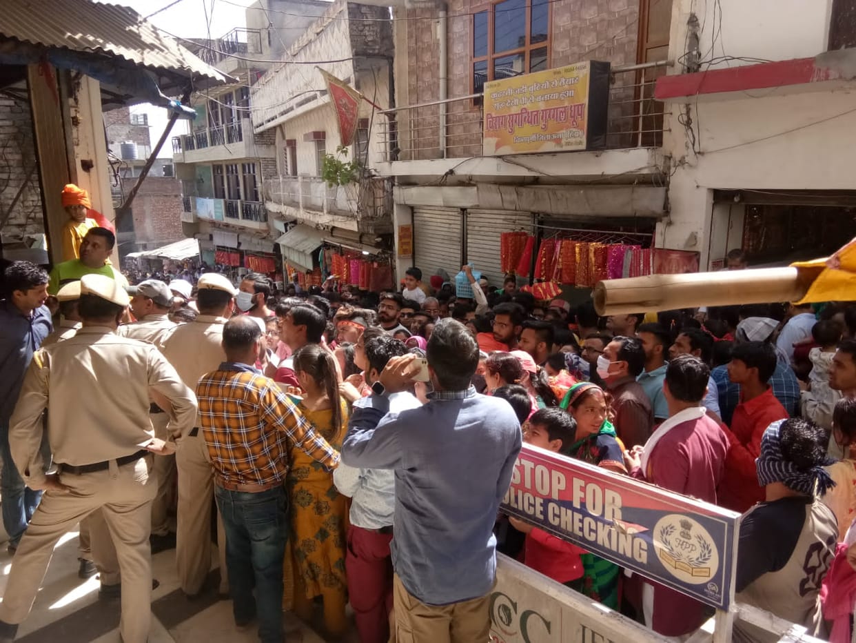 20 thousand devotees got new head in Chintpurni temple