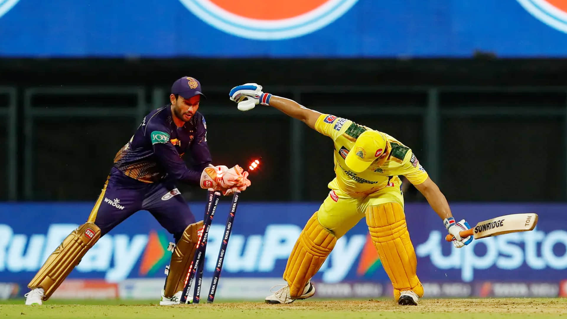 Photos of CSK vs KKR IPL 2022 Match: Photos of Chennai Super Kings vs Kolkata Knight Riders IPL 2022 Match 1 at Mumbai| MS Dhoni Sheldon Jackson DJ Bravo