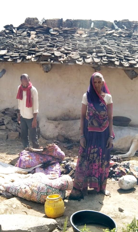 Houses of real brothers burnt, goods worth lakhs of rupees wasted