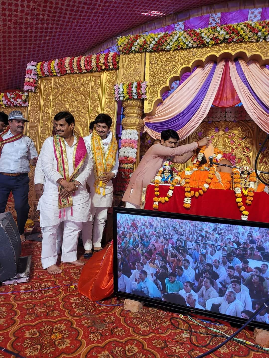 Shivpal narr el Mahabharata de la casa a travs de Shakuni