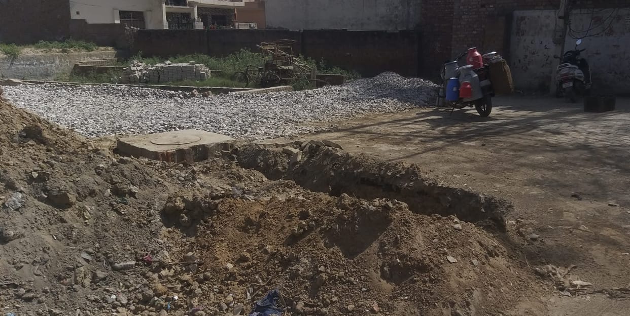 Colonizers are encouraged, sewerage started connecting in the main line