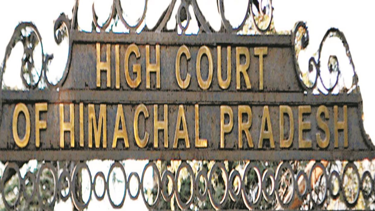 Himachal High Court ordered to remove DGP and SP Kangra from their posts