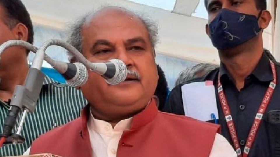 Narendra Singh Tomar in Morena: Said farmers should use modern techniques to upgrade agriculture in the country