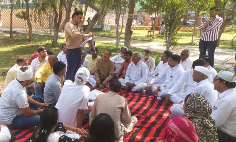 ultimatum of action in seven days to the administration regarding land scams in nap