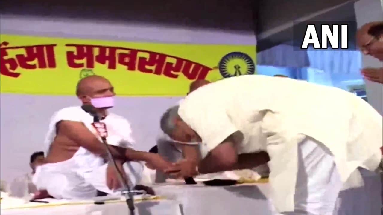 PM Narendra Modi addresses Ahinsa Yatra Sampannata Samaroh Karyakram