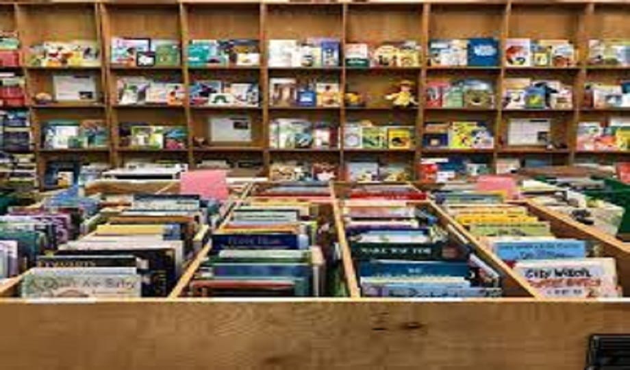 Amar Ujala Abhiyan: The burden will not increase on the pockets of the parents, there is no book bank in the schools