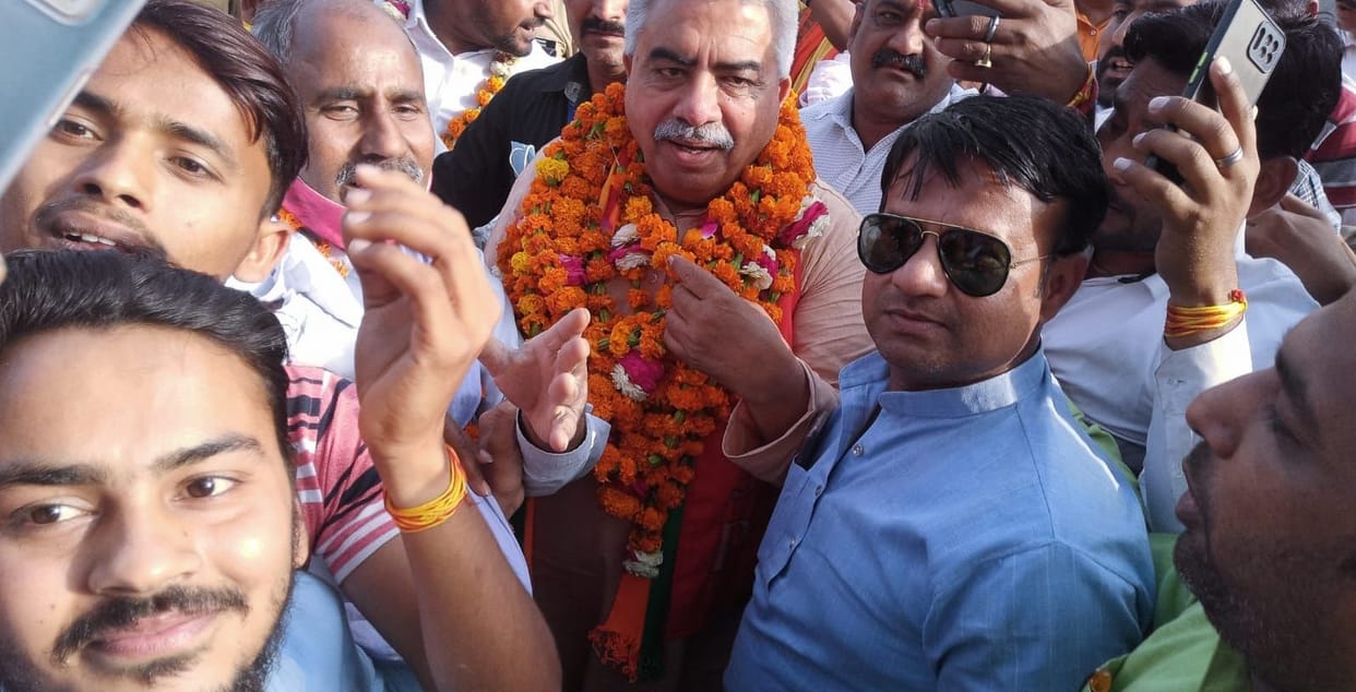Cabinet Minister Rakesh Sachan was welcomed everywhere, said - the countryside got a big achievement in the form of three ministers