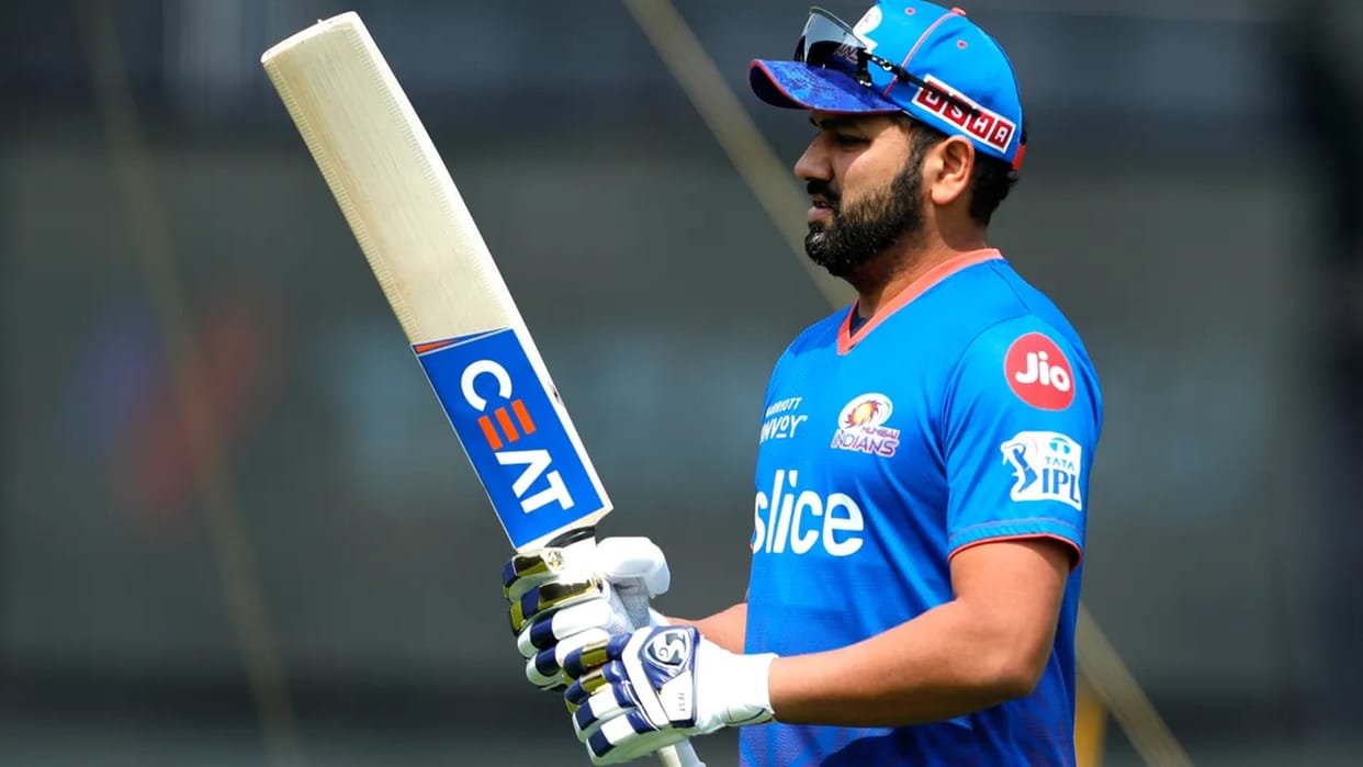 IND vs ENG 2022 Team India Captain Rohit Sharma Has Tested Positive for COVID 19 Know More News in Hindi