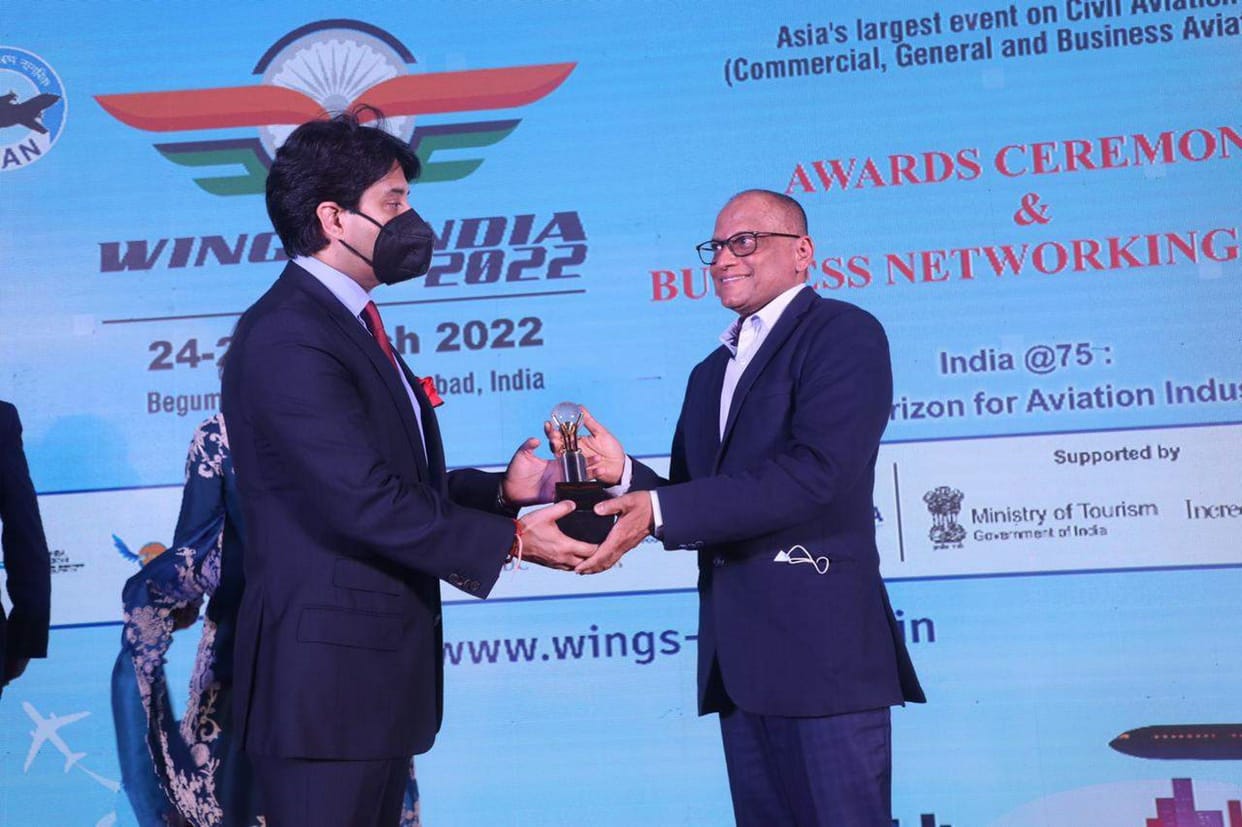 uttarakhand got award for the active state in expanding heli service, Union Civil Aviation Minister Jyotiraditya Scindia presented award