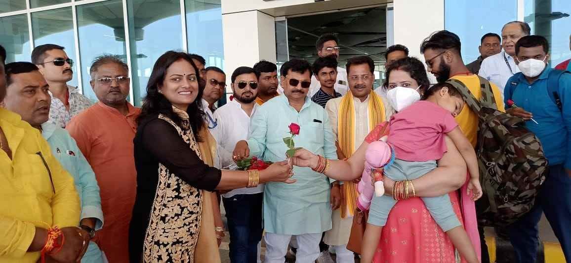Flight service started from Kushinagar airport to Kolkata