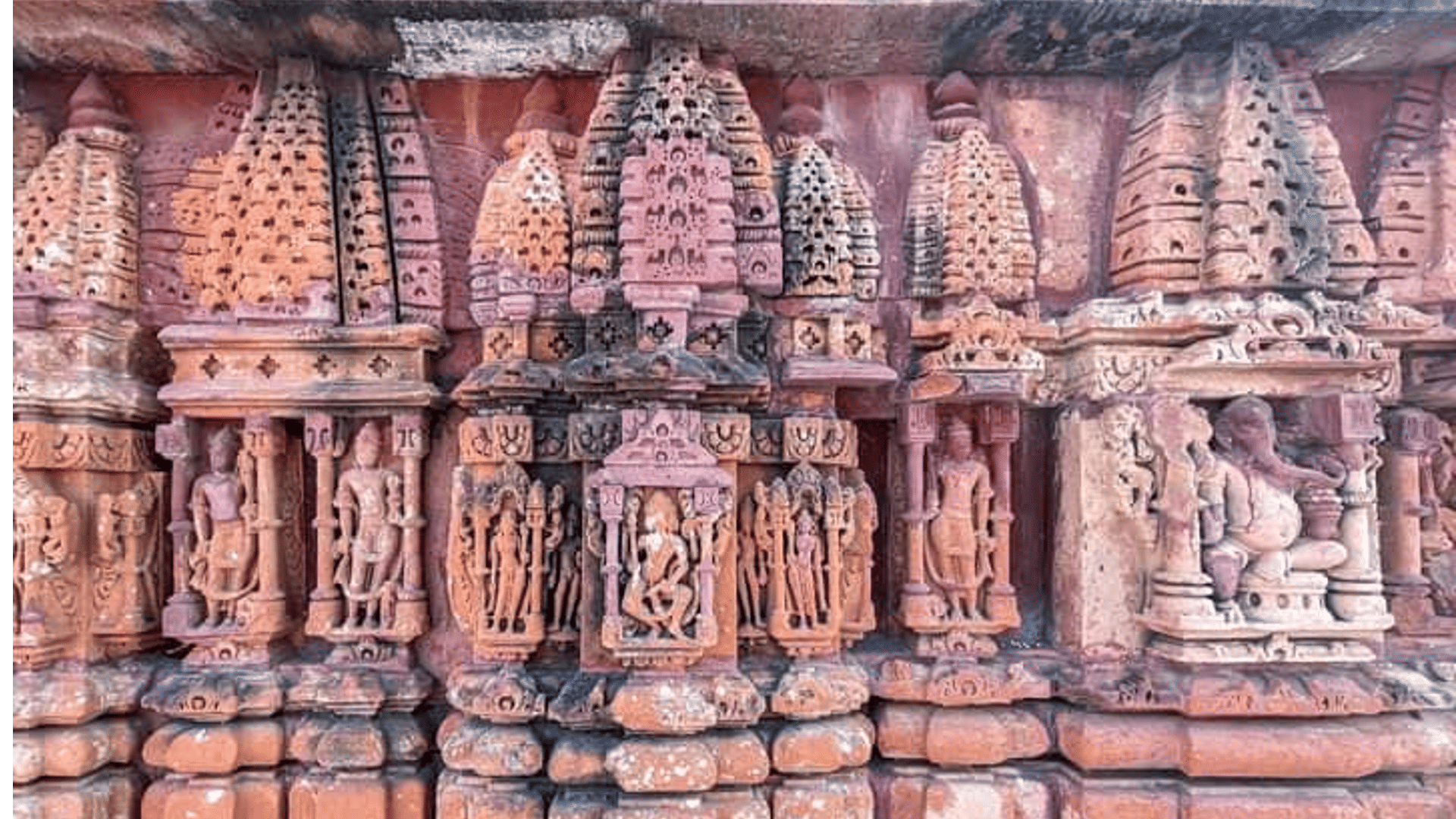 Chaitra Navratri 2022: This Holy Temple of Mother Where Devi Accepts Wine the Dacoits Built It