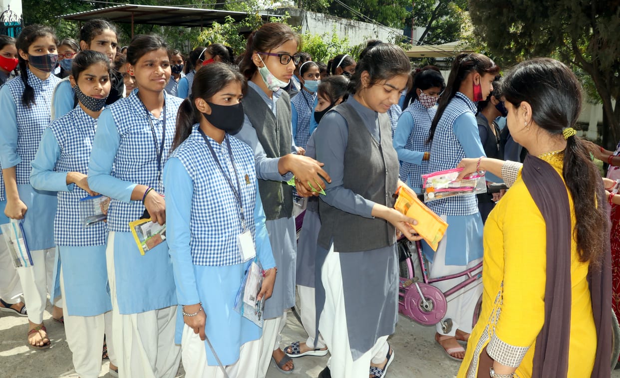 Questions related to social environment came in Inter Home Science