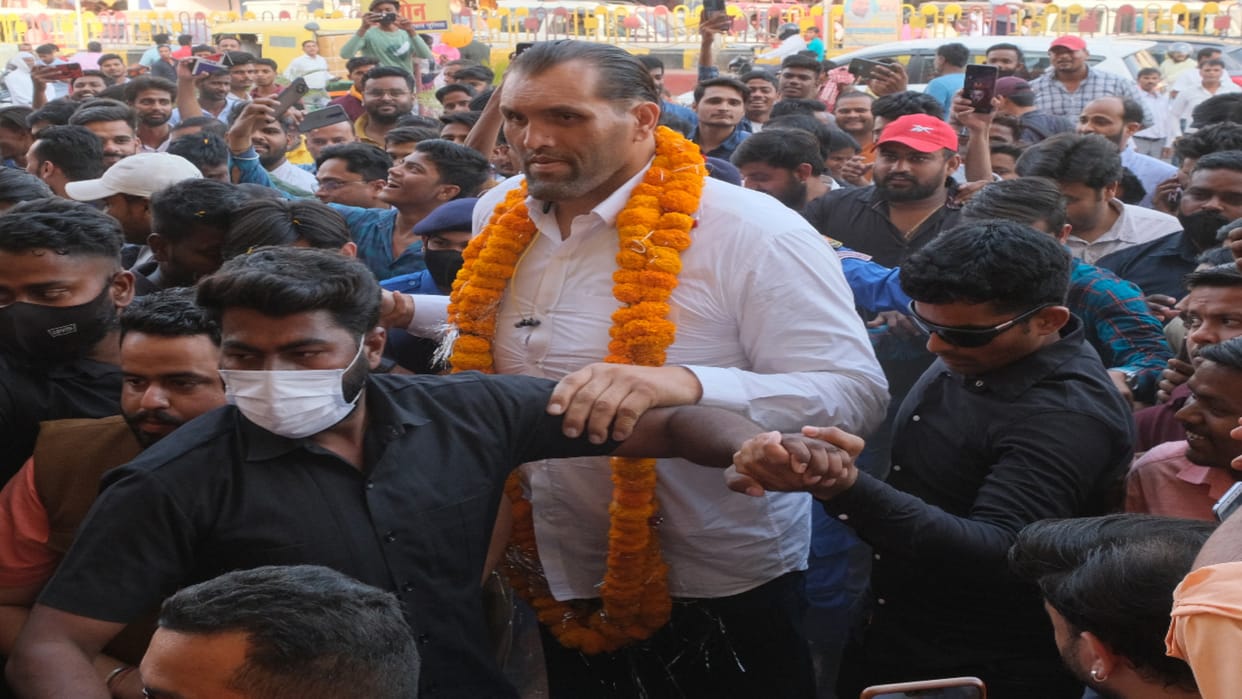 WWE wrestler The Great Khali visit Gorakhpur