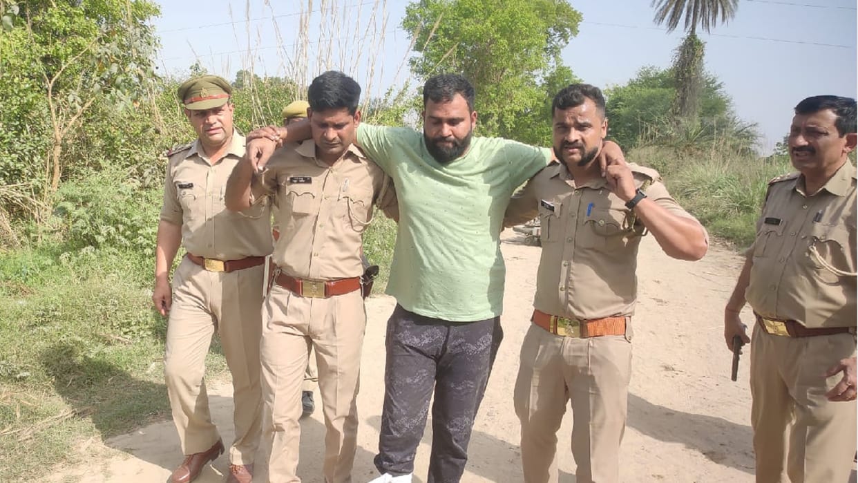 UP News: A crook has injured in police encounter in Muzaffarnagar district