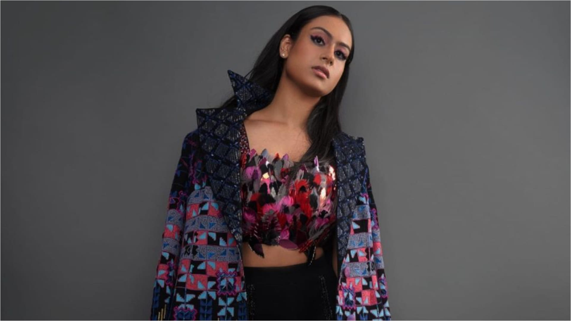 Ajay Devgn and Kajol Daughter Nysa Devgan attends Dua Lipa's concert in London