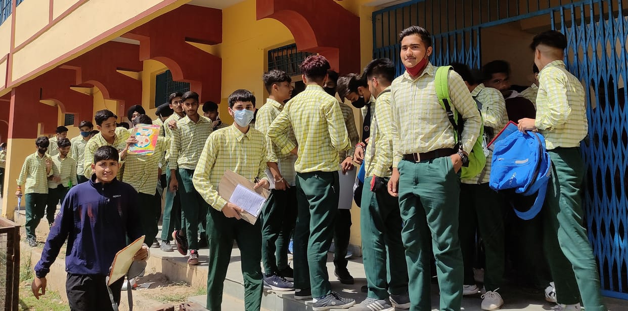 amarujala abhiyan education
