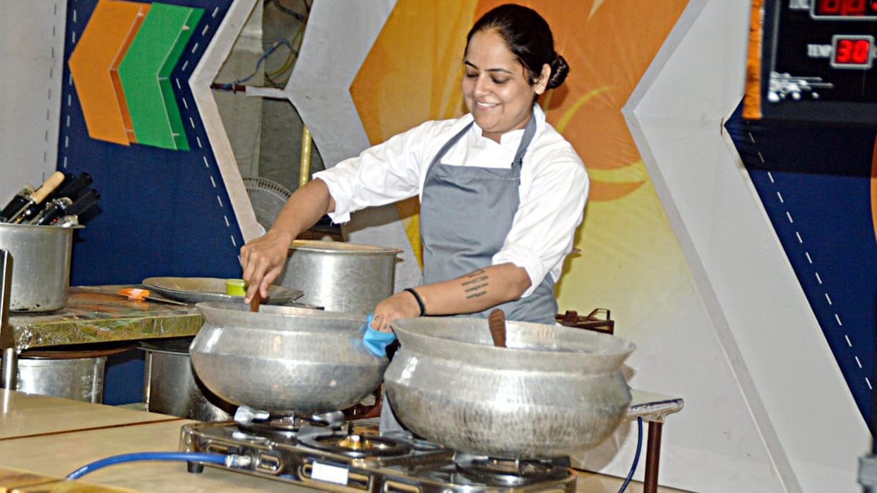 Rewa: Chef Lata Tandon's dispute with husband, allegations of physical and mental torture due to affair with another woman