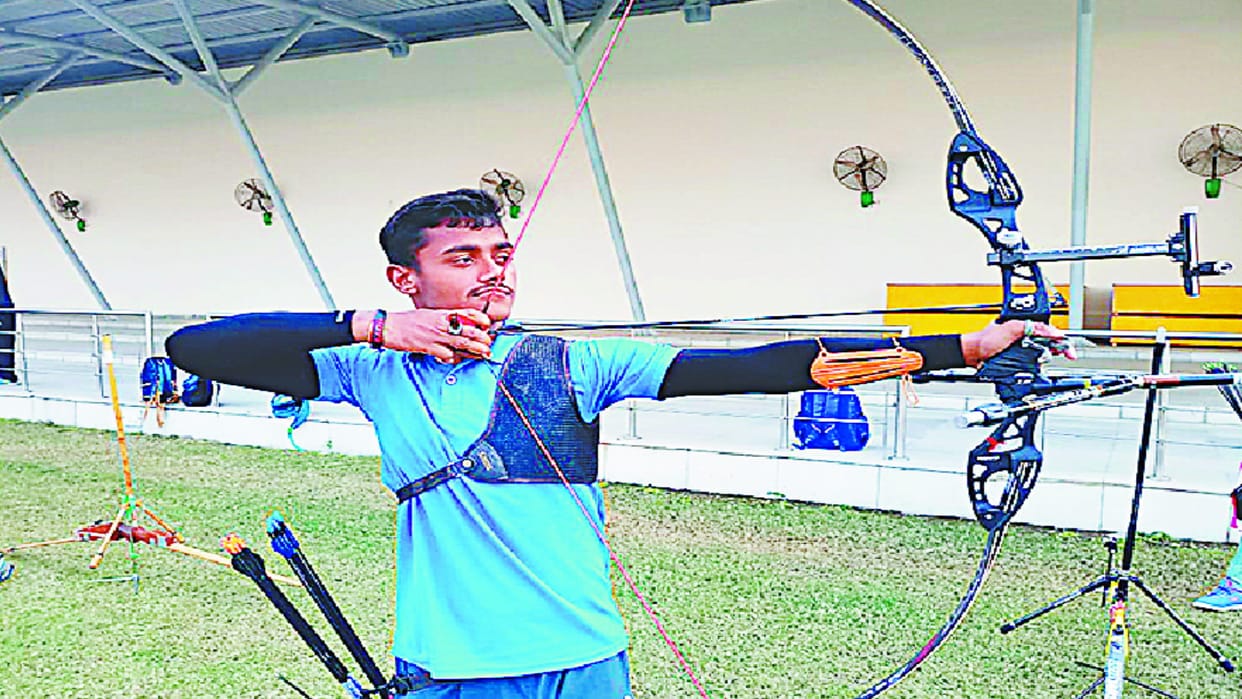 Success:  archer son of a cook from Meerut made it to the Asian Games, read Neeraj  inspiring story