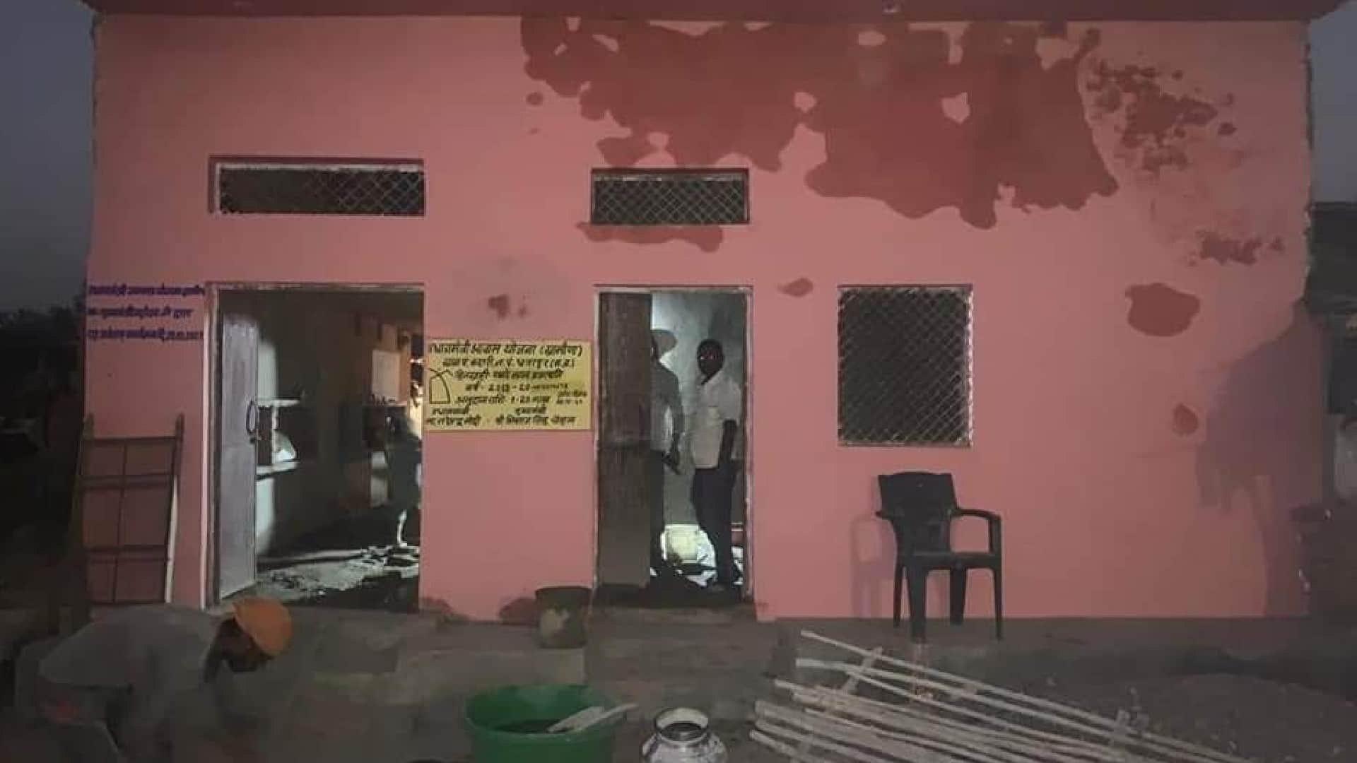 Chhatarpur: Beneficiaries of Pradhan Mantri Awas Yojana will get cemented house, CM Shivraj will get home entrance on Tuesday