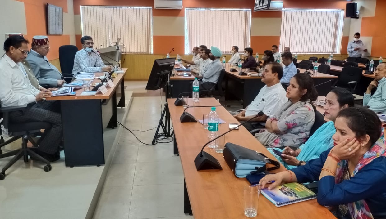 Urban Development Minister in action mode, instructions to expedite the work of Smart City