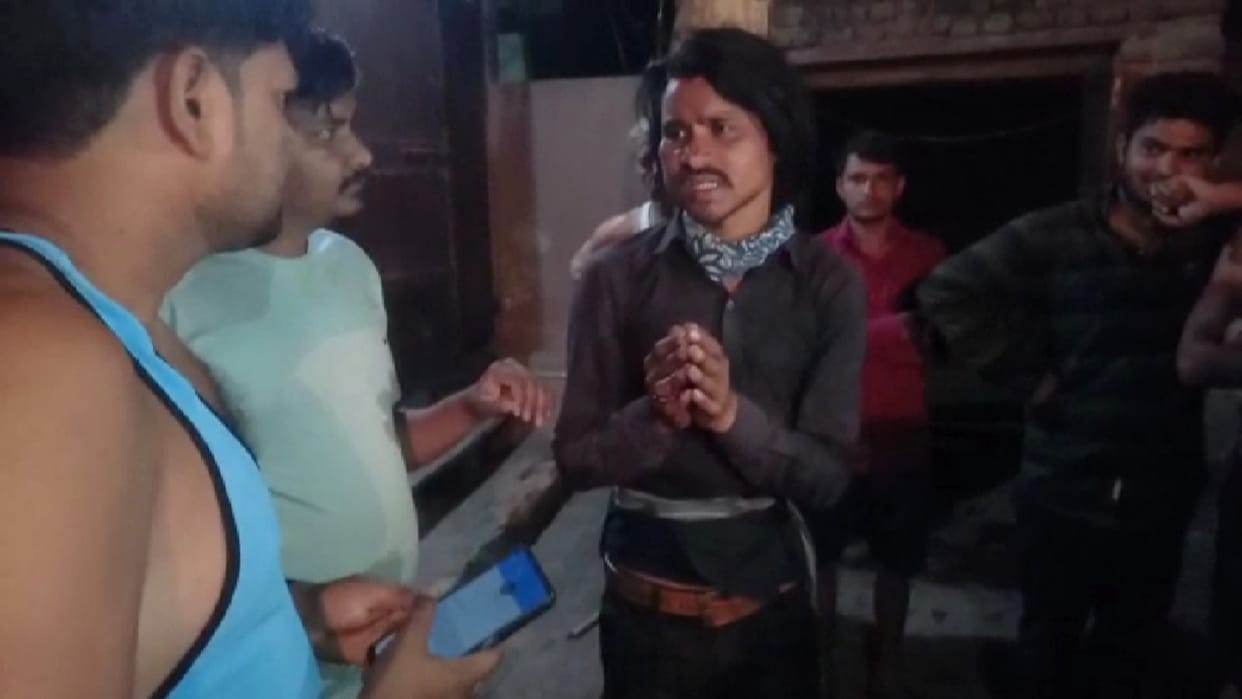 People beat up after catching a thief in Sawai Madhopur