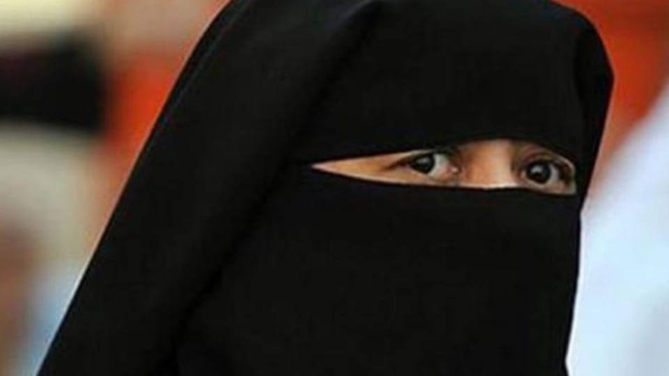 Chhattisgarh News: A woman complained that her husband has given her triple talaq on phone