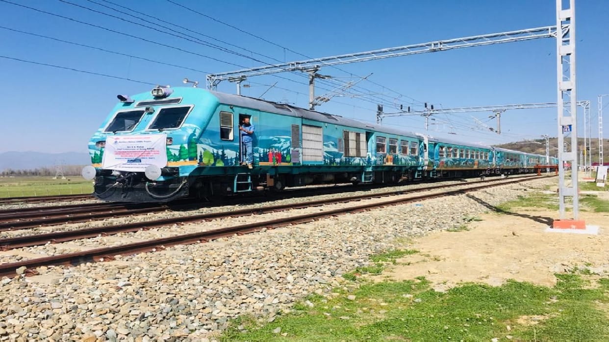 Successful trial of electric train between Baramulla to Budgam