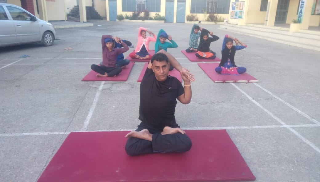 Teachers are instilling confidence in children with yoga and inspirational stories
