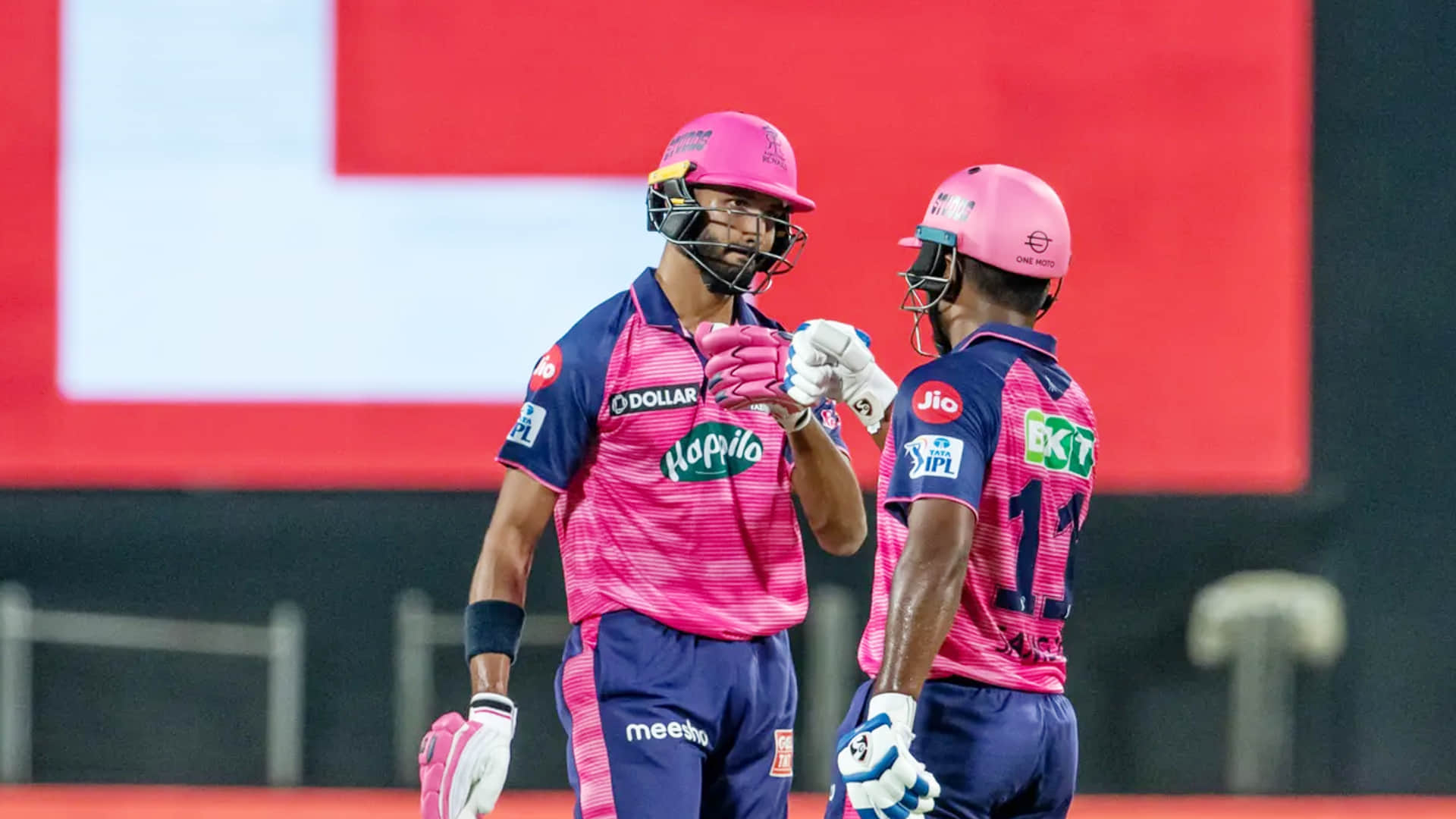 IPL 2022 Rajasthan Royals Star Players: Five Star Batter And Five Star Bowlers In RR Team | Jos Buttler Sanju Samson Yuzvendra Chahal Devdutt Padikkal Prasidh Krishna