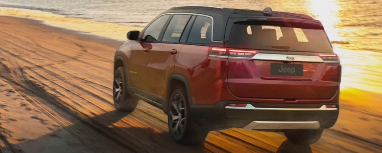 Jeep Meridian SUV launched in India Know Price Features Specifications News in Hindi Jeep Meridian SUV to rival Toyota Fortuner SUV