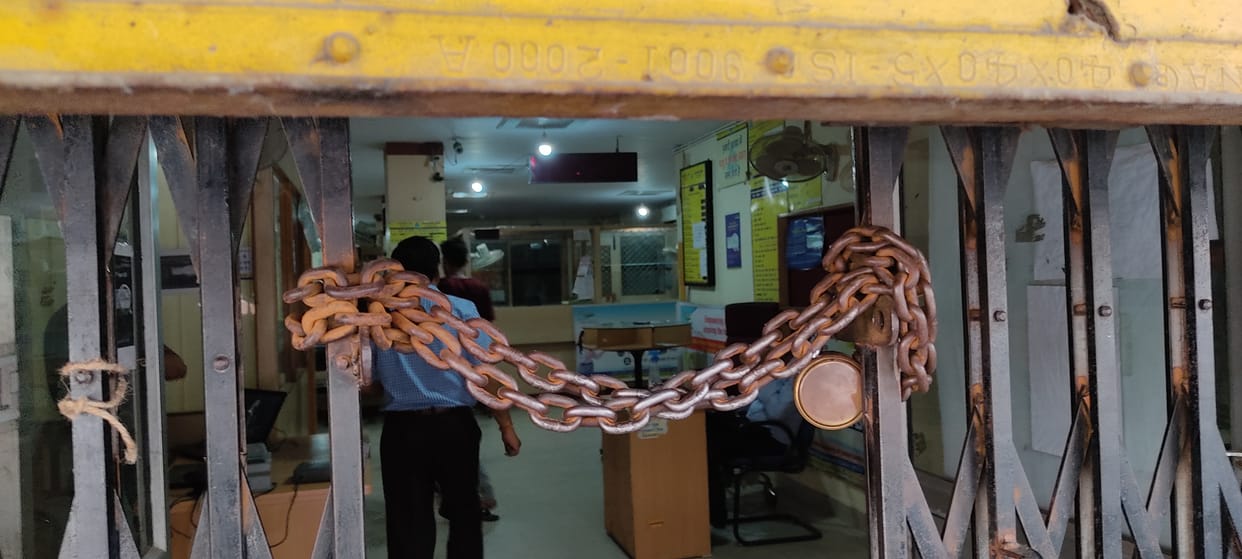 500 crore business affected due to bank strike