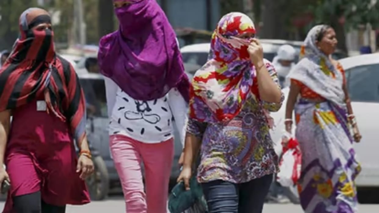 MP Weather Update: Hot summer, mercury crossed 43 degrees in March itself, heat wave alert issued in 14 districts