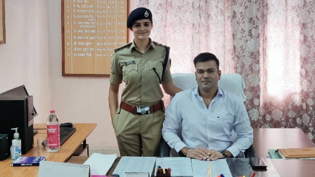 Upsc Topper Tina Dabi Marriage Know These Five Ias Ips Interesting Unique Marriage News In Hindi