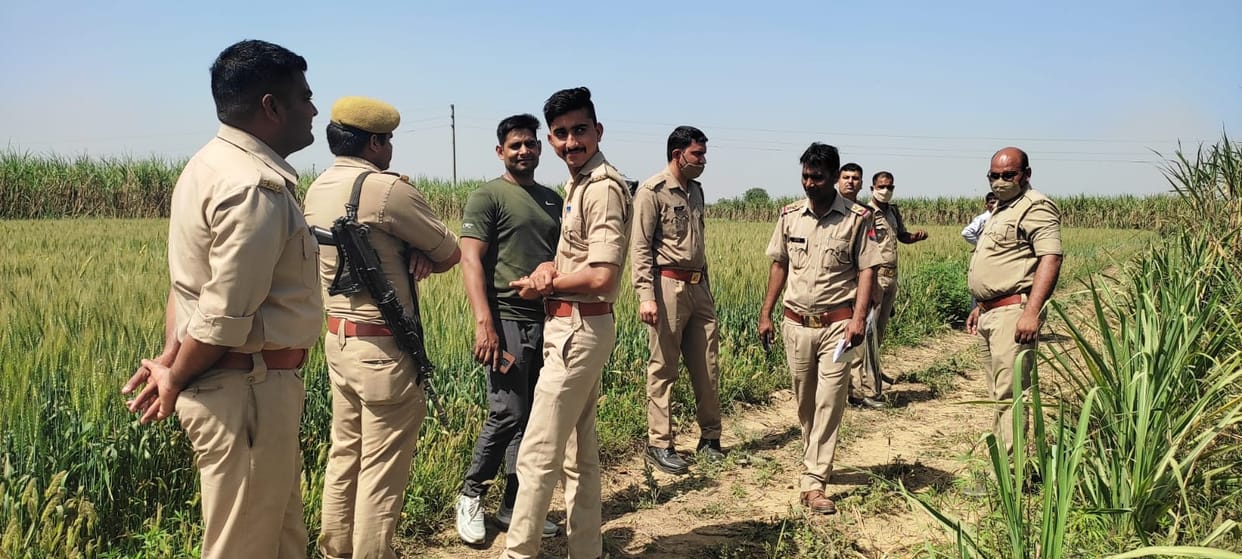 The dead body was thrown in the field after killing the middle-aged
