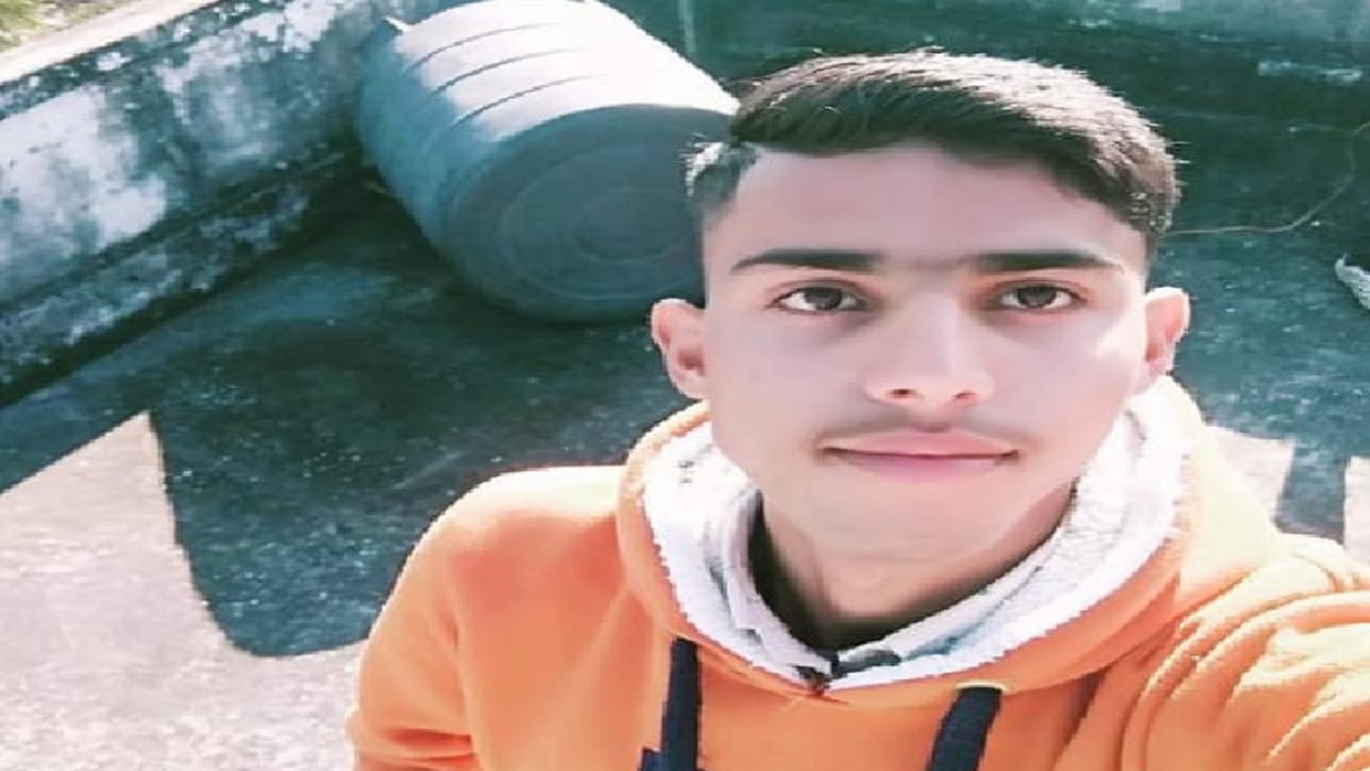 Saharanpur News: dead body of student found on railway track in Haridwar and case field against two friends