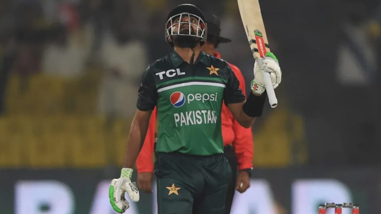 PAK vs AUS 1st ODI Babar Azam breaks Vivian Richards and Virat Kohli record against Australia