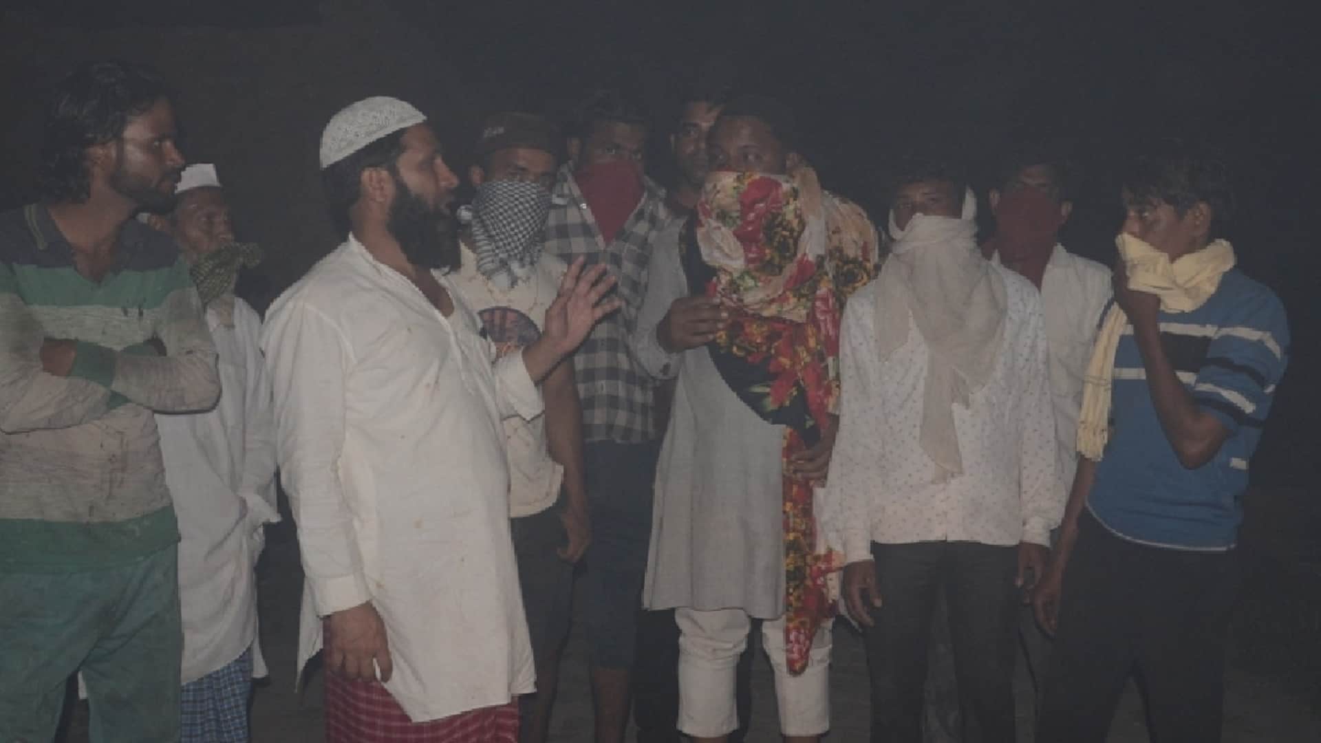 Baghpat News: The fire brigade team extinguished the fire after four hours see photos