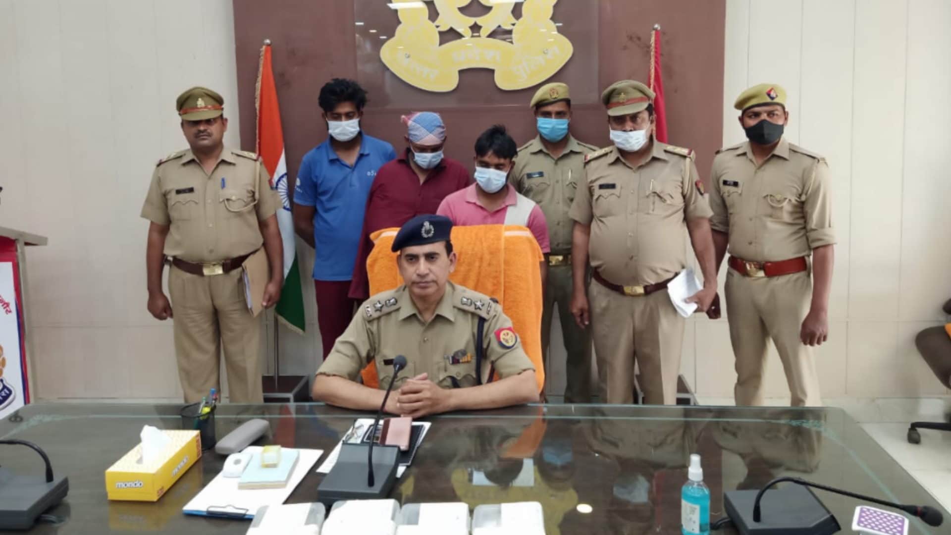 Bijnor police have revealed a big case and three accused arrested with fake currency see photos