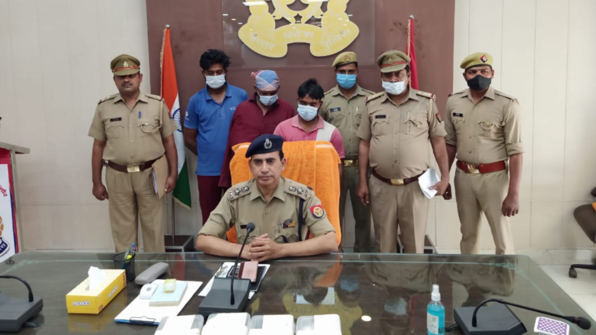 Bijnor police have revealed a big case and three accused arrested with fake currency see photos