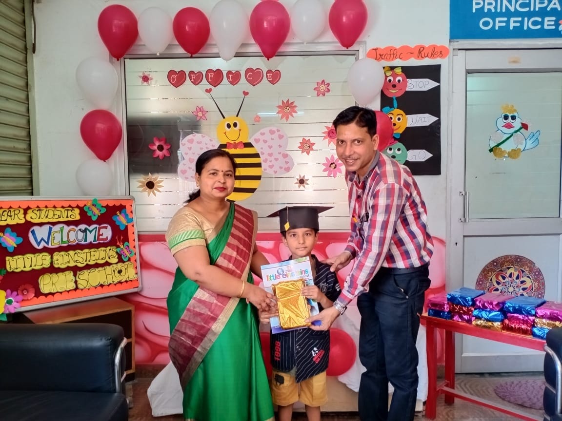 Award for best performing students