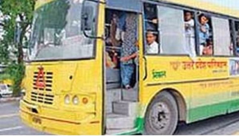 Kannauj girl jumped from moving bus in etah