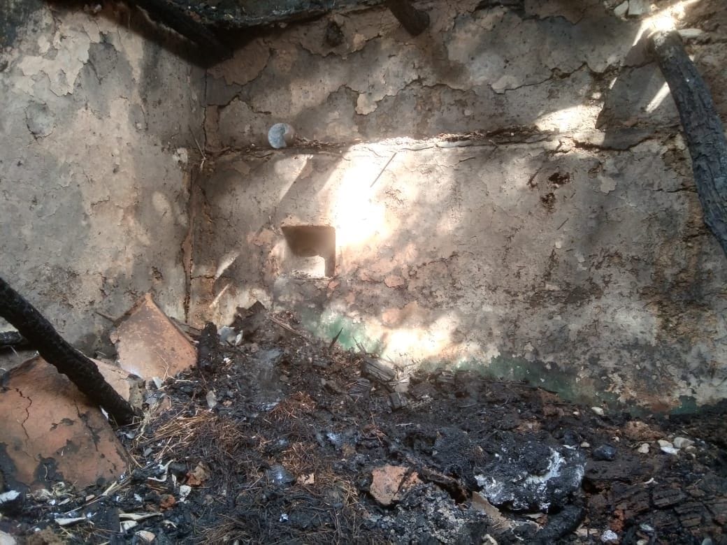 wedding supplies burnt to ashes