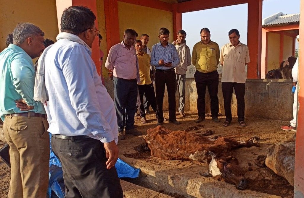 Hathras: VDO suspended, recommended action against Pradhan