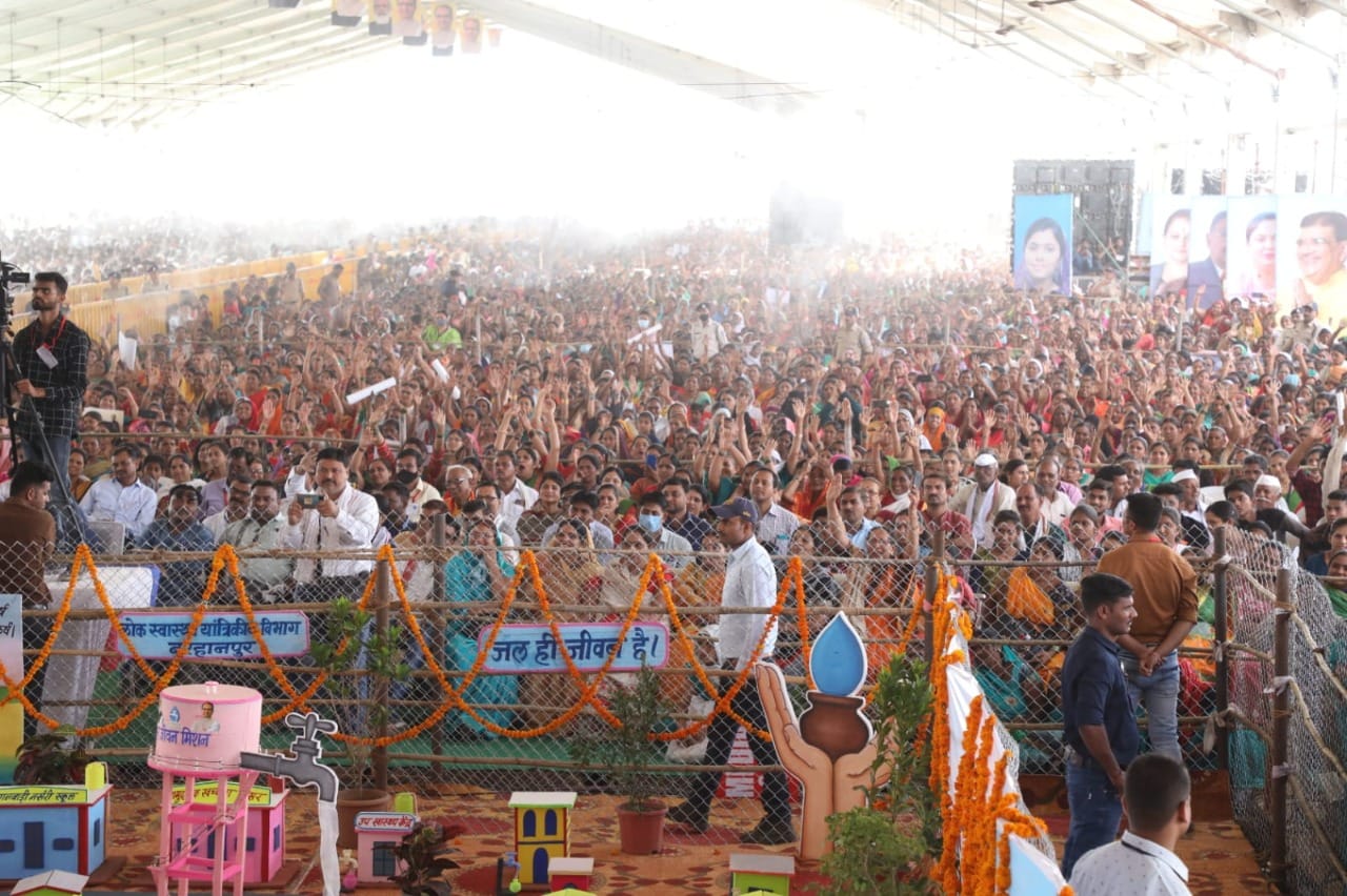 Indore: Burhanpur became the first district of the state to supply water from tap to all the houses, celebrated Jal Mahotsav in the hospitality of CM