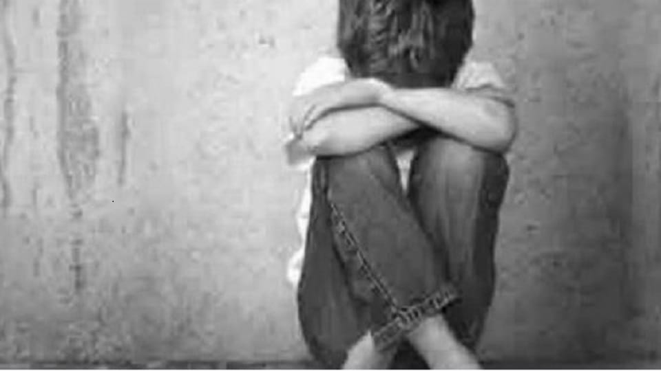 Unnao: Two teenagers misbehaved with a five-year-old child
